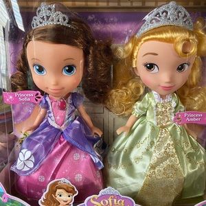Disney Sofia the First Sofia and Amber Dolls